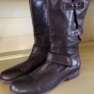 Eileen Fisher boots 😁